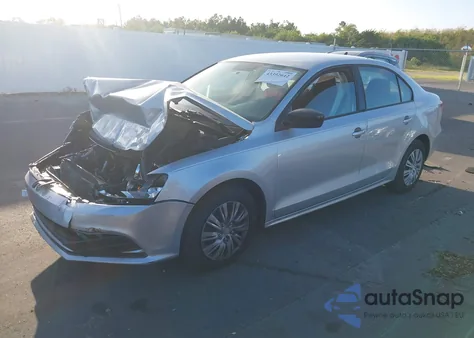 2015 Volkswagen Jetta 2.0L S из США, поврежденный, VIN 3VW2K7AJ6FM227716